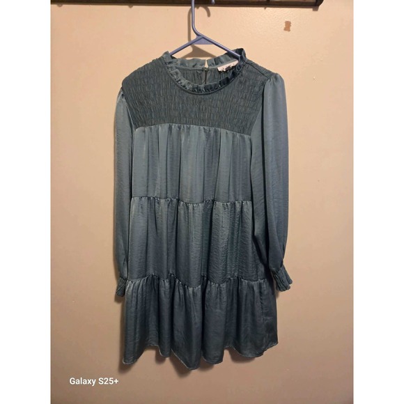 THML Dresses & Skirts - THML Tiered Babydoll Dress Womens Small Sage Green Good Smocked Ruffle Mini